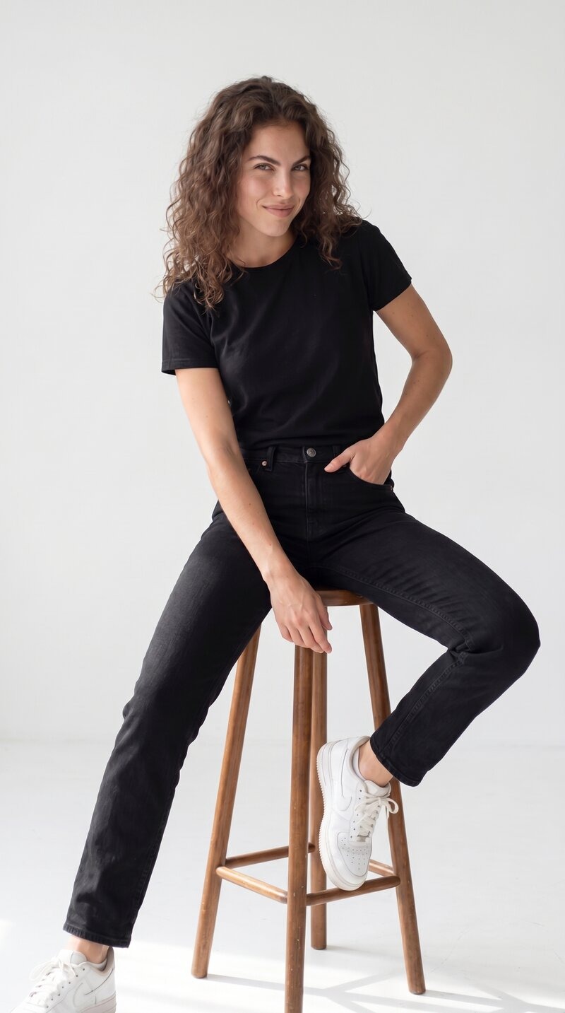 Model snap — seated pose, studio